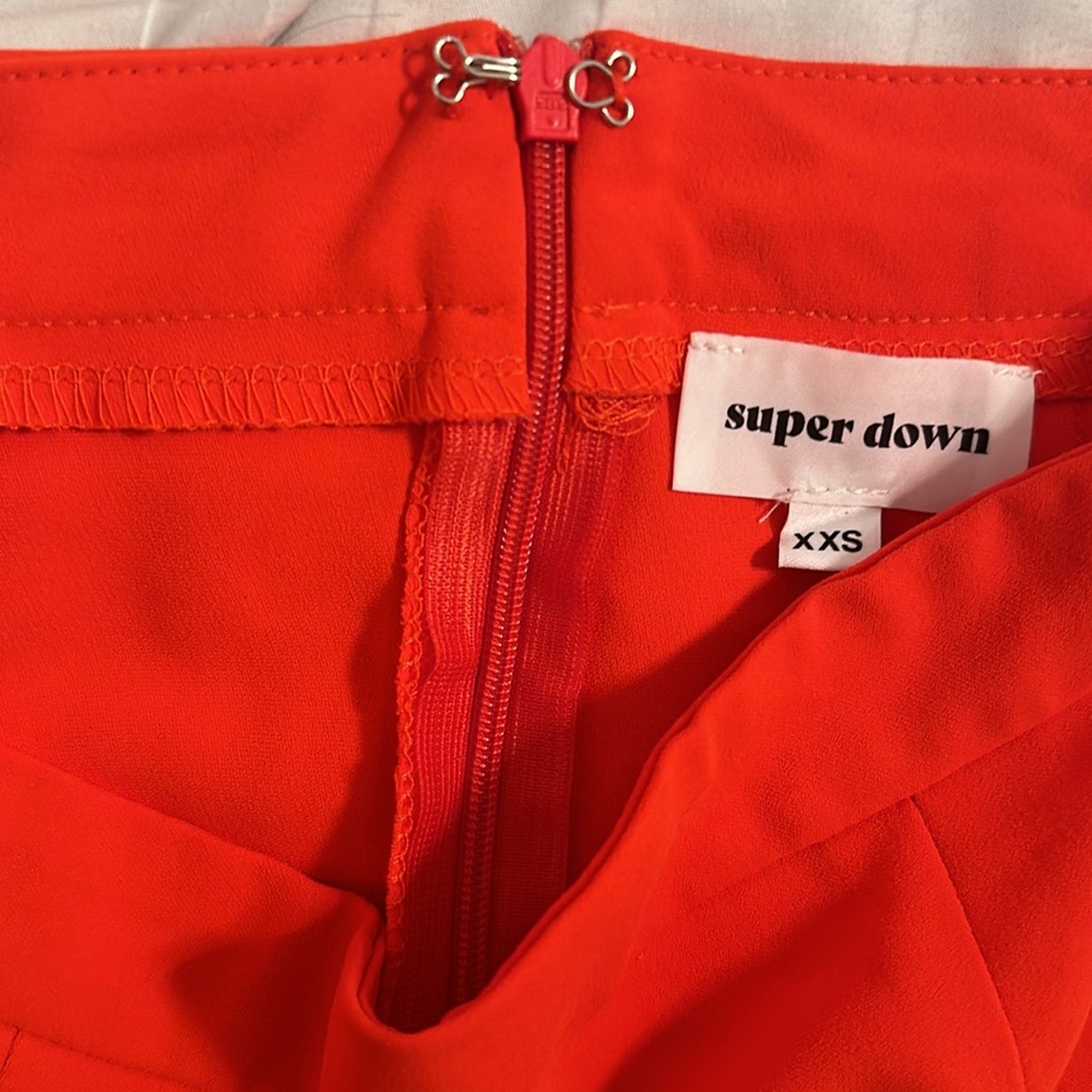 Milan Ruffle Mini Skirt - Picture 3 of 4